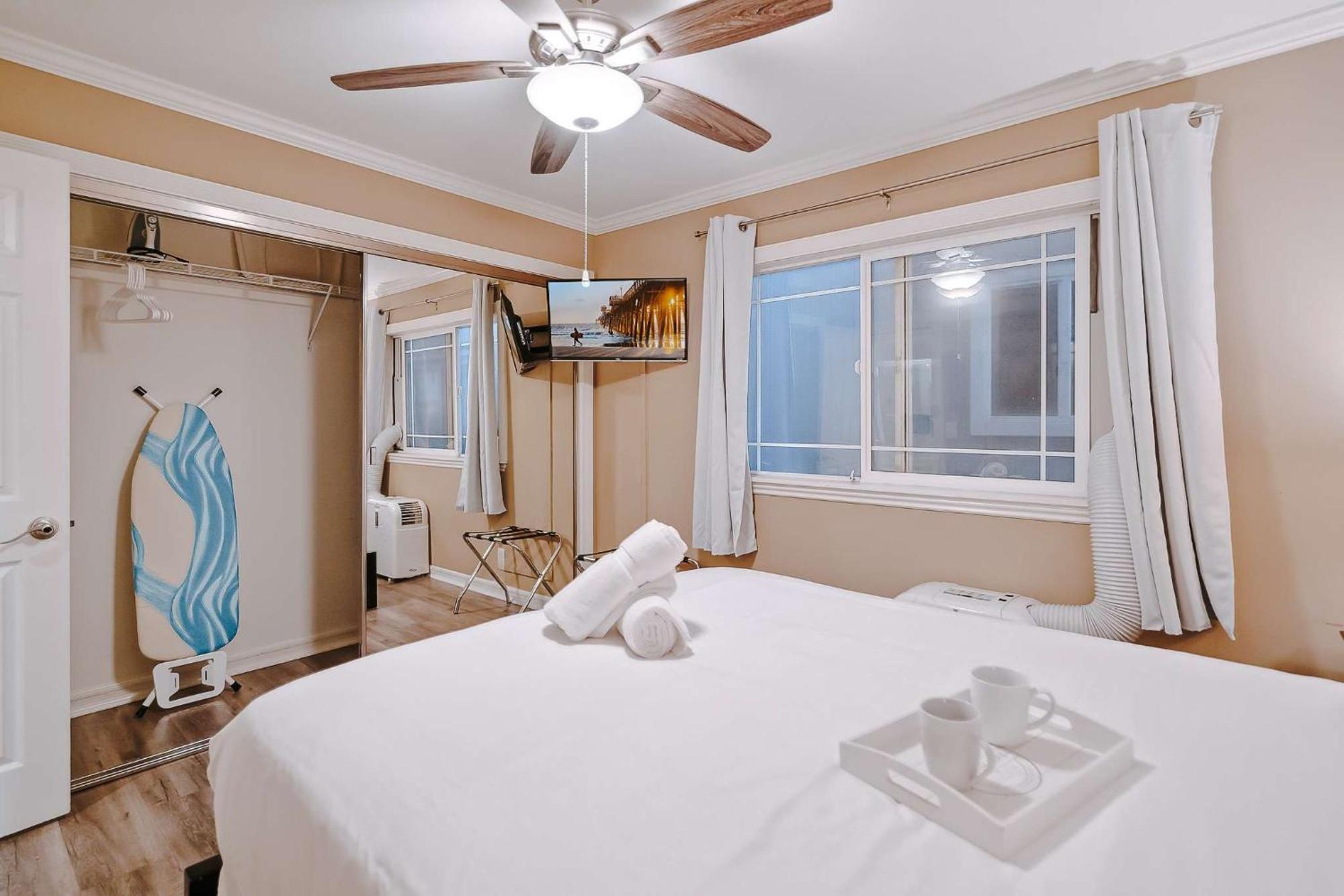 Вилла Awesome 3Br 1 Block To Ocean Fast Wifi C1 Ньюпорт-Бич Экстерьер фото